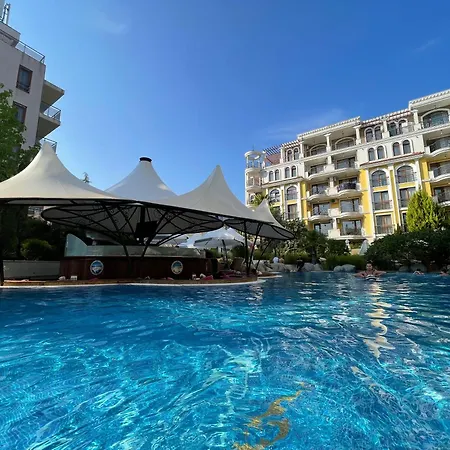 Monte Carlo Private *